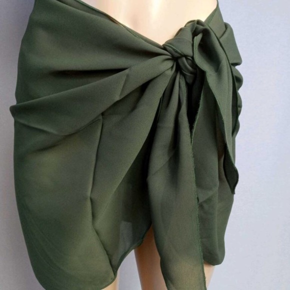Zuliana Dark Green Beach Cover Up/Sarong. New With Tags - Picture 1 of 4